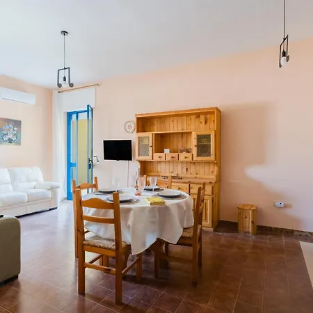 Vakantiehuis Casa Elena A *
